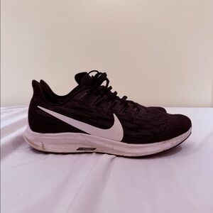 Nike Zoom Pegasus black, size US9.5